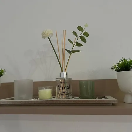 Liqeni I Thate 地拉那